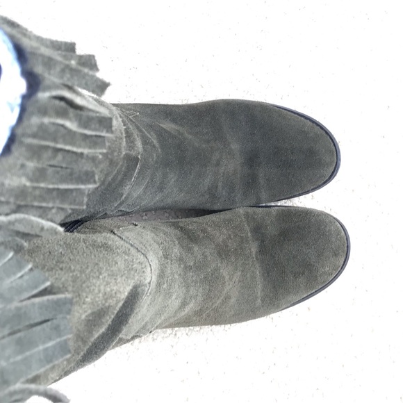 Paz suede boots with fringe, fits like a size 6 - Picture 4 of 5